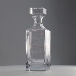 ENGRAVED DELUXE WHISKY DECANTER 870ML