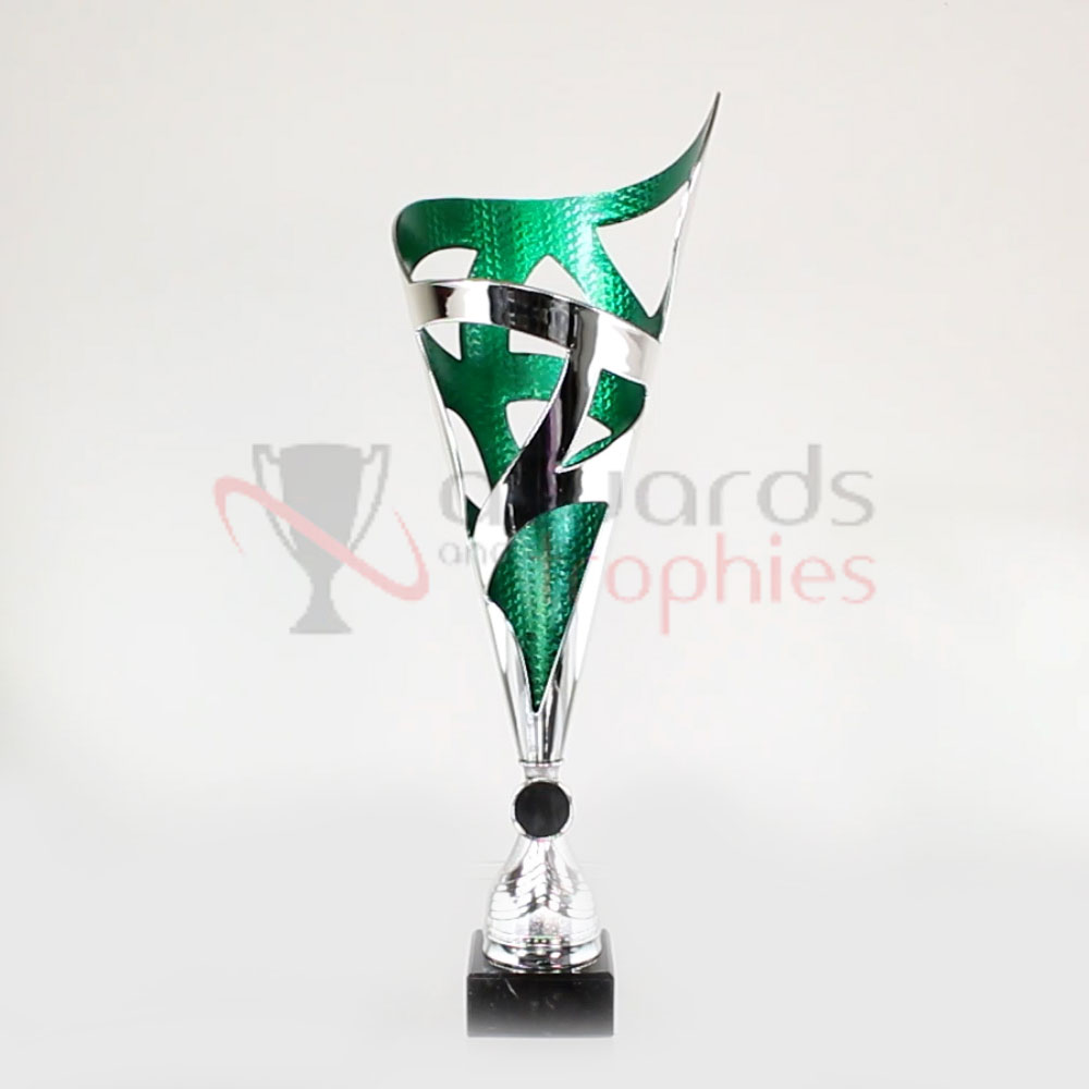Madeira Cup Silver/Green 405mm