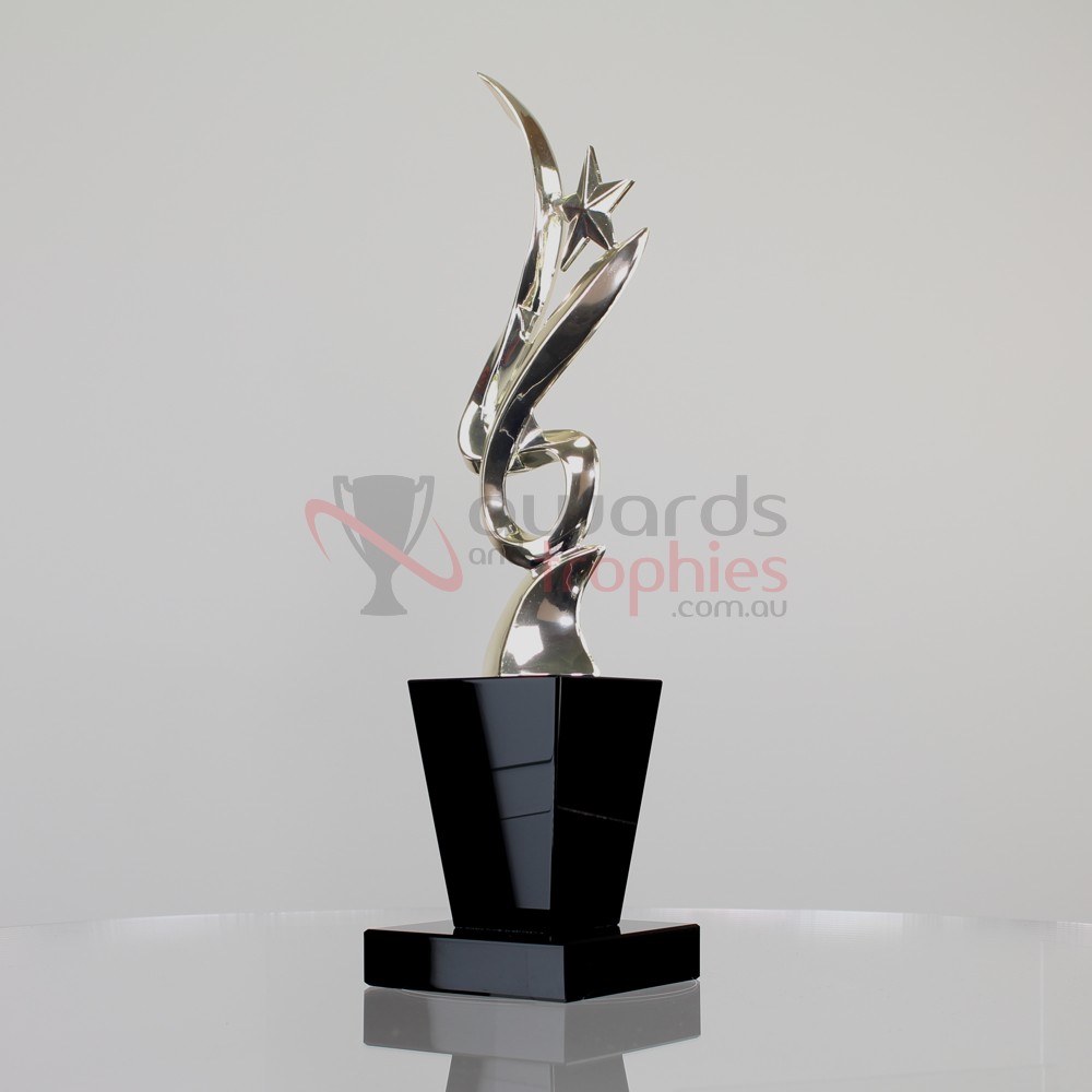 Silver Figure with Star 320mm